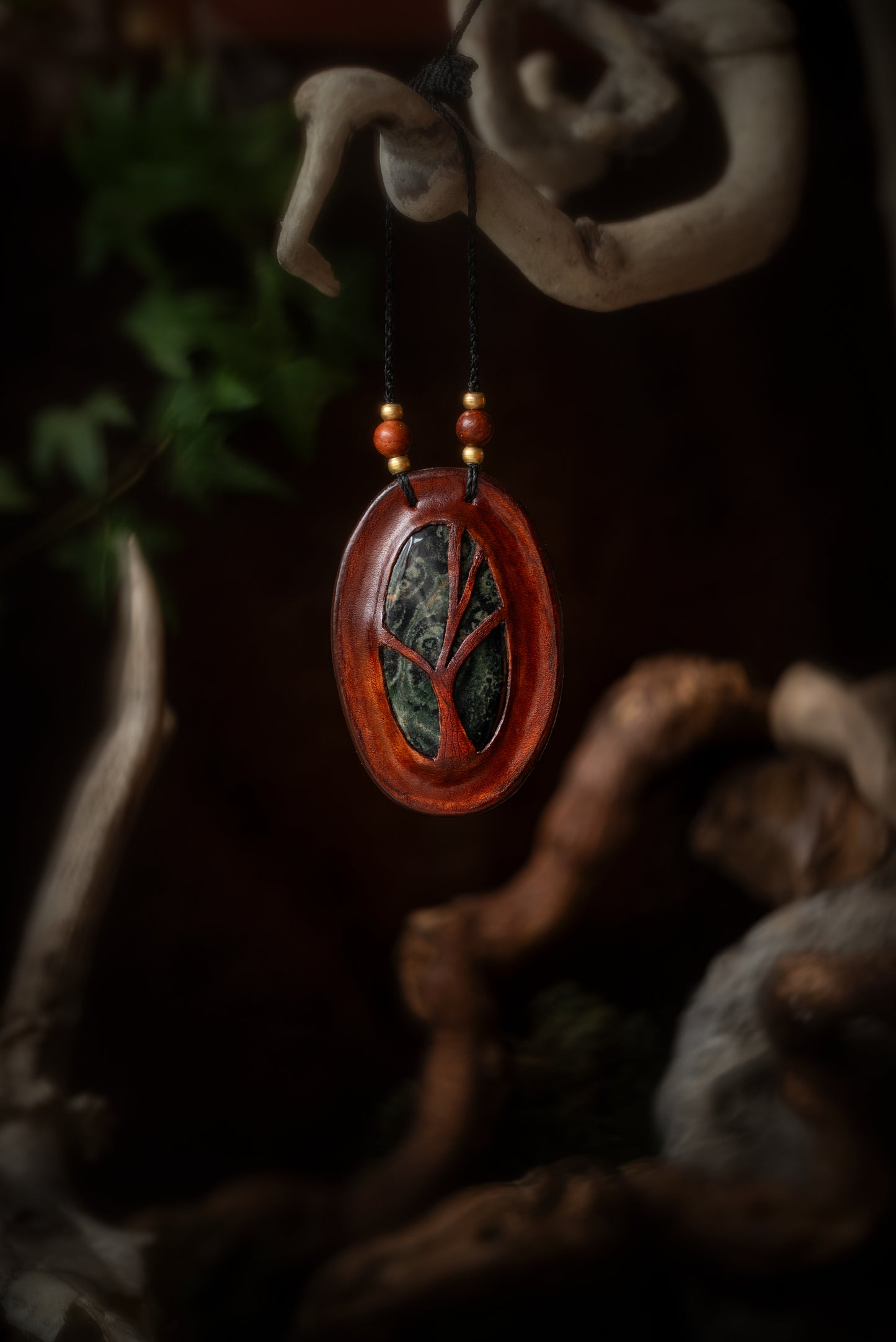 Nimüé - collier cuir Jaspe Kambaba